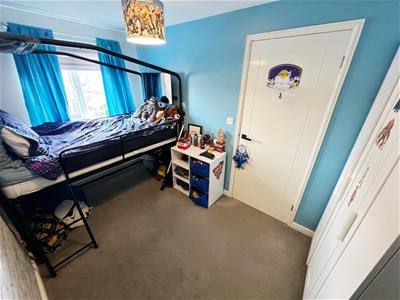 Picture 19